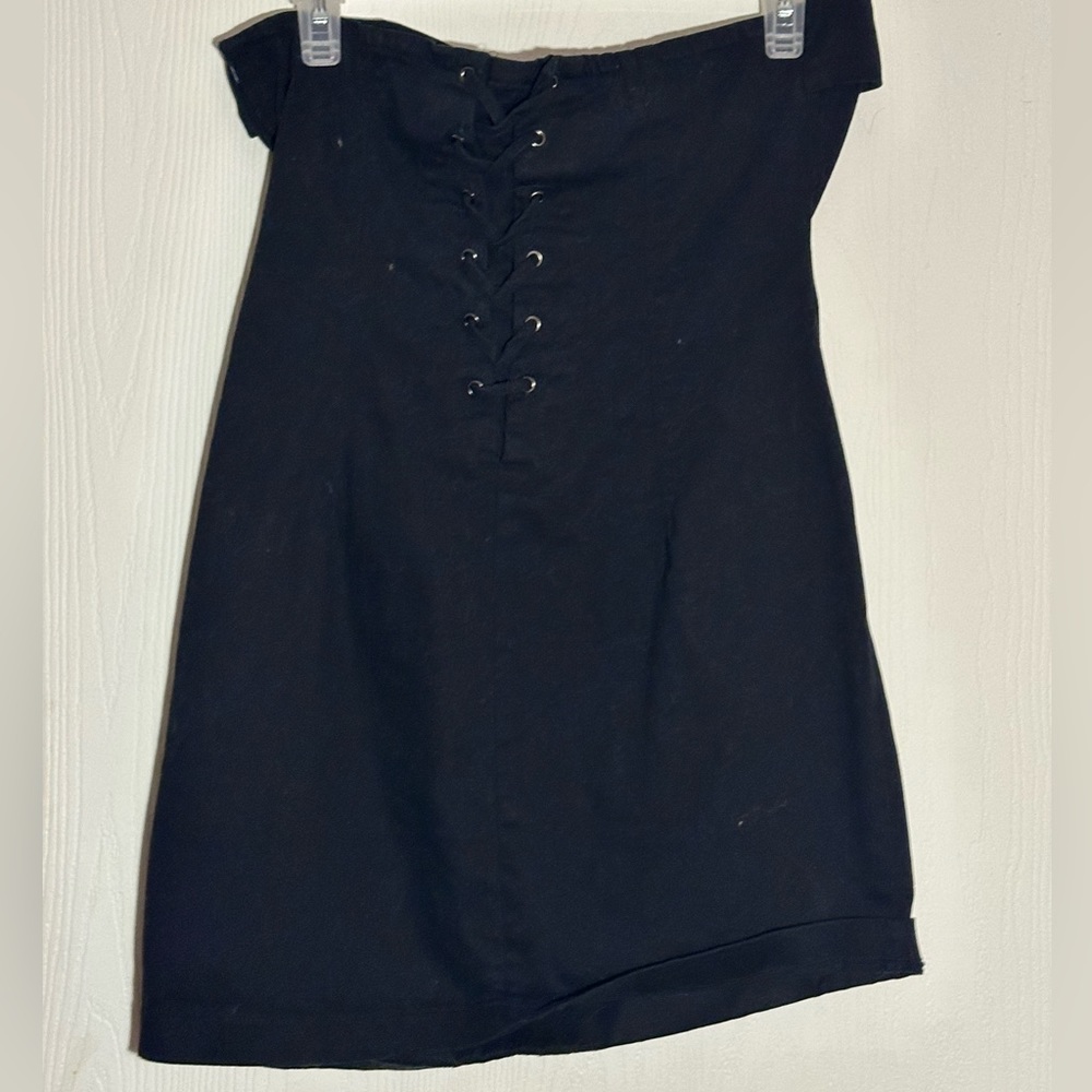 Black strapless dress